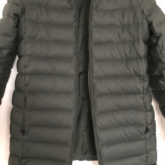 JNBY Dark Green Lightweight Matte Puffer size MEDIUM - Picture 6 of 8